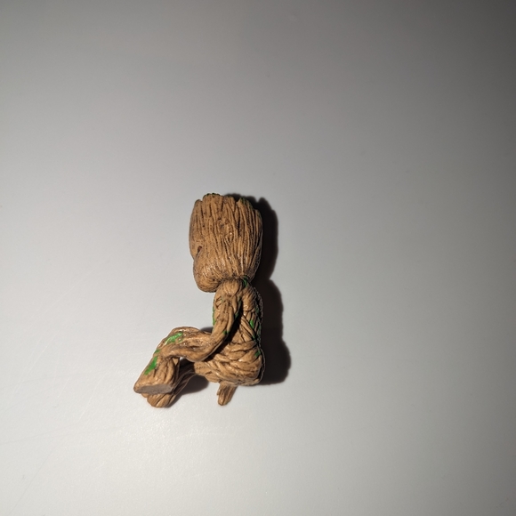NIB Mini Groot - Picture 2 of 13